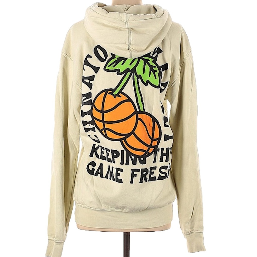 CHINATOWN MARKET graphic pullover hoodie size small in eggshell/cream color